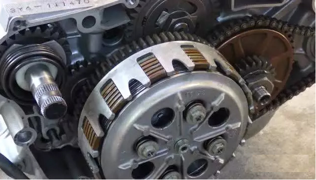 摩托車離合器的檢查