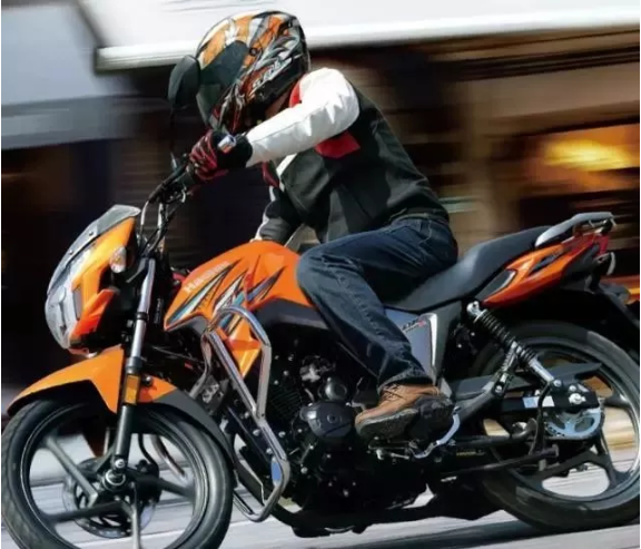 新摩托車經(jīng)常半離合多久換摩擦片？(上)