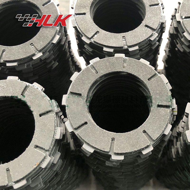 選購摩擦片時(shí)應(yīng)該考慮什么