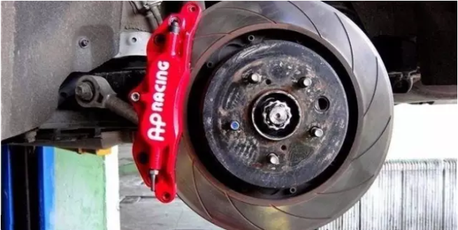 好的剎車片真的能直接提升剎車性能嗎？